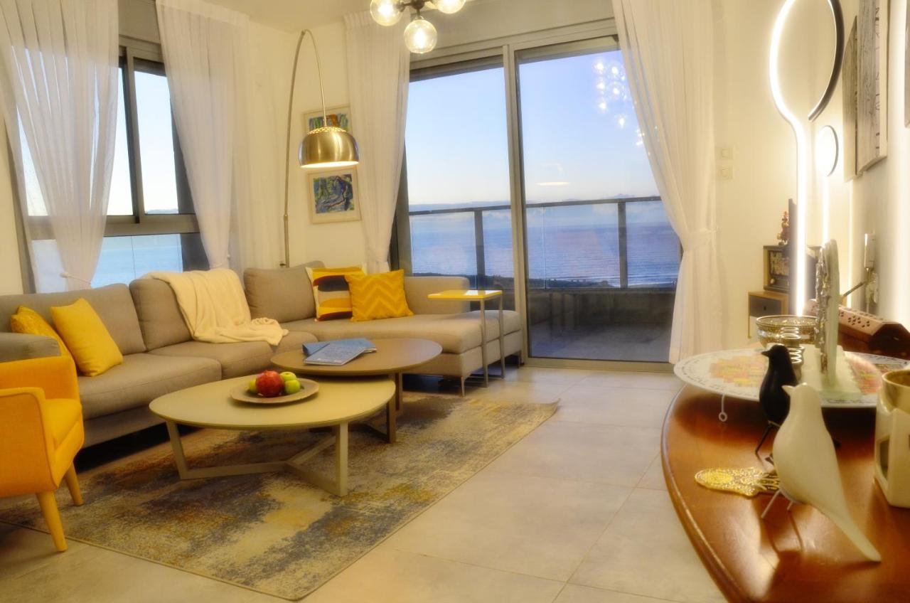 Amazing Sea View, Steps To Beach, Near Tel-Aviv Bat Yam Bagian luar foto