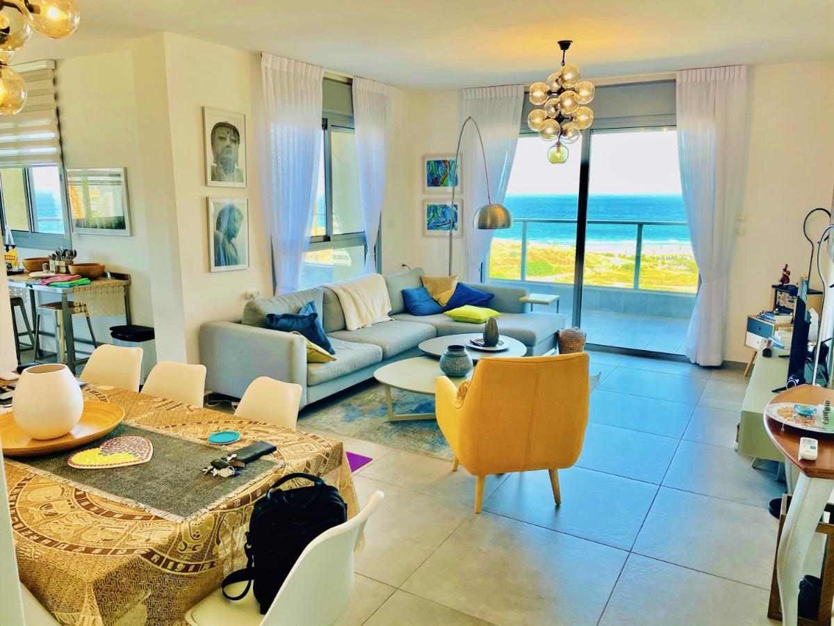 Amazing Sea View, Steps To Beach, Near Tel-Aviv Bat Yam Bagian luar foto